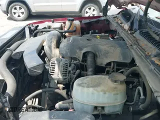 ✅ 2005 Chevrolet Suburban LT • VIN: 3GNEC16ZX5G269433 • Lot: 42991058. Listed on IAAI with 203,110 mi. Free auction sales archive from the USA and detailed vehicle history report at DreamBid. Image 12.