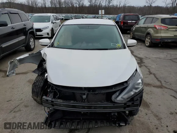 ✅ 2018 Nissan Sentra SV • VIN: 3N1AB7AP8JY310717 • Лот: 37606743. Опубликован ранее на Copart с пробегом Не указан. Бесплатный доступ к архиву аукционных продаж из США и подробный отчёт об истории автомобиля на DreamBid. Изображение 5.