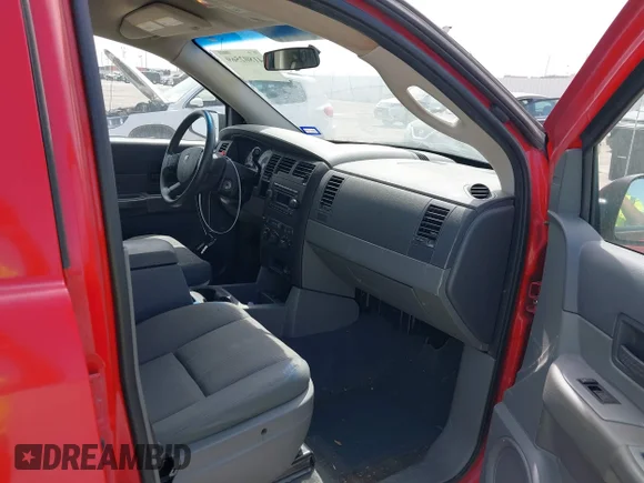 ✅ 2005 Dodge Durango SXT • VIN: 1D4HD38N45F570048 • Лот: 41802569. Опубликован ранее на IAAI с пробегом 187 135 миль. Бесплатный доступ к архиву аукционных продаж из США и подробный отчёт об истории автомобиля на DreamBid. Изображение 5.