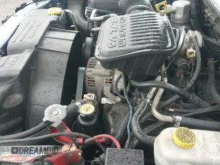 2004 Dodge Dakota Sport z VIN 1D7GL32K84S690487, wystawiony jako IAAI lot #41935990 z przebiegiem 116 375 mil mil oraz . Historia ofert i sprzedaży dostępna na DreamBid. Obrazek 12.