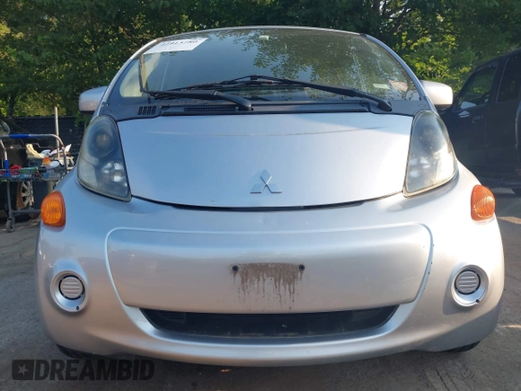 ✅ 2012 Mitsubishi i-MiEV ES • VIN: JA3215H10CU014945 • Лот: 42913780. Опубліковано раніше на IAAI з пробігом 60 062 миль. Безкоштовний доступ до архіву аукціонних продажів зі США та докладний звіт про історію автомобіля на DreamBid. Зображення 6.