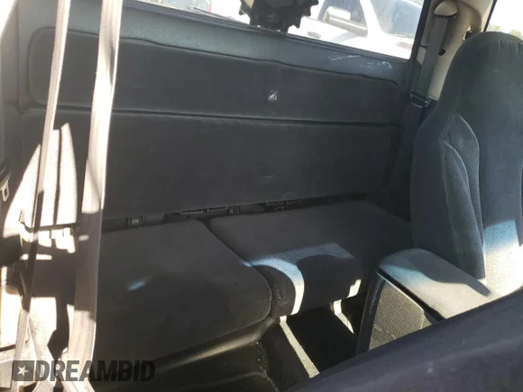 ✅ 2002 Dodge Dakota Sport • VIN: 1B7GG32N22S675781 • Лот: 77658574. Опубліковано раніше на Copart з пробігом 200 462 миль. Безкоштовний доступ до архіву аукціонних продажів зі США та докладний звіт про історію автомобіля на DreamBid. Зображення 10.