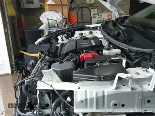 ✅ 2023 Nissan Rogue Platinum • VIN: JN8BT3DD0PW314242 • Lot: 42322696. Wystawiony na IAAI z przebiegiem 30 412 mil. Bezpłatny archiwum sprzedaży aukcyjnych z USA i szczegółowy raport historii pojazdu na DreamBid. Zdjęcie 18.