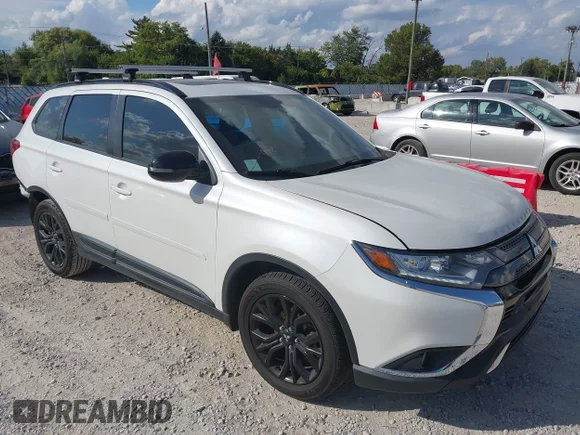 ✅ 2019 Mitsubishi Outlander SE • VIN: JA4AD3A35KZ025584 • Lot: 43377855. Listed on IAAI with 95,651 mi. Free auction sales archive from the USA and detailed vehicle history report at DreamBid. Image 1.