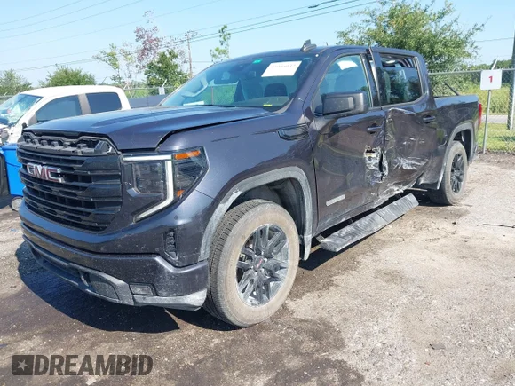 ✅ 2022 GMC Sierra 1500 Elevation • VIN: 3GTPHCEK6NG642499 • Лот: 43005032. Опубліковано раніше на IAAI з пробігом 108 444 миль. Безкоштовний доступ до архіву аукціонних продажів зі США та докладний звіт про історію автомобіля на DreamBid. Зображення 2.