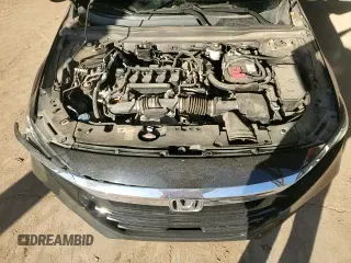 ✅ 2019 Honda Accord LX • VIN: 1HGCV1F18KA175454 • Lot: 82773935. Wystawiony na Copart z przebiegiem 74 331 mil. Bezpłatny archiwum sprzedaży aukcyjnych z USA i szczegółowy raport historii pojazdu na DreamBid. Zdjęcie 14.