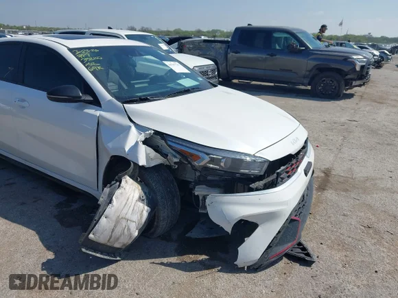 ✅ 2024 Kia Forte GT-Line • VIN: 3KPF54AD2RE834487 • Лот: 44707747. Опубликован ранее на IAAI с пробегом 29 390 миль. Бесплатный доступ к архиву аукционных продаж из США и подробный отчёт об истории автомобиля на DreamBid. Изображение 6.