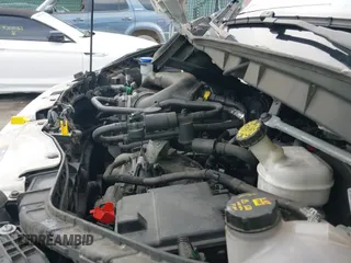 ✅ 2021 Ford Transit Cargo • VIN: 1FTBW3X84MKA85410 • Lot: 42989543. Wystawiony na IAAI z przebiegiem 49 387 mil. Bezpłatny archiwum sprzedaży aukcyjnych z USA i szczegółowy raport historii pojazdu na DreamBid. Zdjęcie 19.