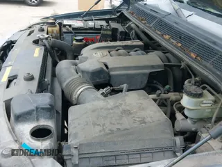 ✅ 2006 Nissan Titan LE • VIN: 1N6BA07BX6N561974 • Lot: 42731994. Wystawiony na IAAI z przebiegiem 234 702 mil. Bezpłatny archiwum sprzedaży aukcyjnych z USA i szczegółowy raport historii pojazdu na DreamBid. Zdjęcie 19.