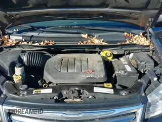 ✅ 2015 Chrysler Town & Country Touring • VIN: 2C4RC1BG3FR572404 • Lot: 43764179. Listed on IAAI with 295,564 mi. Free auction sales archive from the USA and detailed vehicle history report at DreamBid. Image 12.