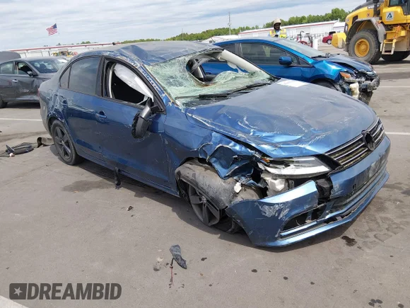 ✅ 2016 Volkswagen Jetta S • VIN: 3VW267AJ5GM363356 • Лот: 45003098. Опубліковано раніше на IAAI з пробігом 143 089 миль. Безкоштовний доступ до архіву аукціонних продажів зі США та докладний звіт про історію автомобіля на DreamBid. Зображення 1.