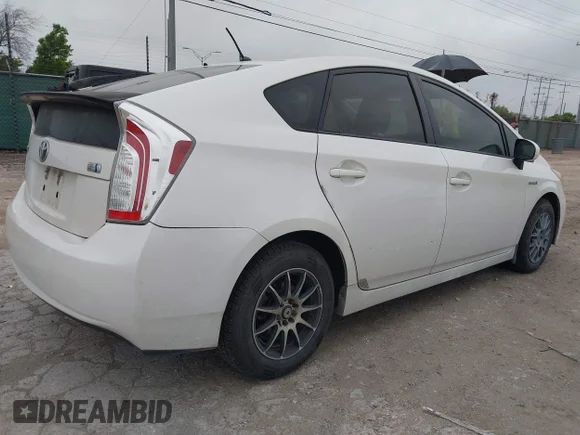 ✅ 2012 Toyota Prius Four • VIN: JTDKN3DU0C5518500 • Lot: 44857965. Wystawiony na IAAI z przebiegiem 249 244 mil. Bezpłatny archiwum sprzedaży aukcyjnych z USA i szczegółowy raport historii pojazdu na DreamBid. Zdjęcie 4.