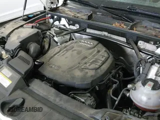 ✅ 2019 Audi Q5 Premium • VIN: WA1ANAFY1K2074487 • Лот: 43547677. Опубликован ранее на IAAI с пробегом 23 657 миль. Бесплатный доступ к архиву аукционных продаж из США и подробный отчёт об истории автомобиля на DreamBid. Изображение 19.