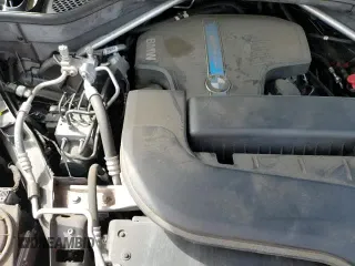 ✅ 2017 BMW X5 xDrive40e • VIN: 5UXKT0C35H0V95878 • Lot: 84274515. Listed on Copart with 107,048 mi. Free auction sales archive from the USA and detailed vehicle history report at DreamBid. Image 14.