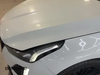 ✅ 2023 Cadillac CT5-V • VIN: 1G6DV5RW4P0112272 • Lot: 62487855. Wystawiony na Copart z przebiegiem 21 856 mil. Bezpłatny archiwum sprzedaży aukcyjnych z USA i szczegółowy raport historii pojazdu na DreamBid. Zdjęcie 11.