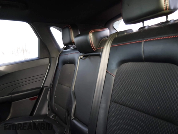 ✅ 2023 Ford Escape ST-Line • VIN: 1FMCU9MN6PUA57569 • Lot: 44049895. Wystawiony na IAAI z przebiegiem 45 565 mil. Bezpłatny archiwum sprzedaży aukcyjnych z USA i szczegółowy raport historii pojazdu na DreamBid. Zdjęcie 8.