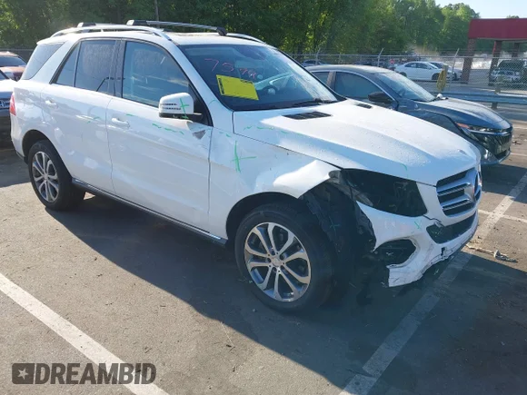 ✅ 2017 Mercedes-Benz GLE 350 • VIN: 4JGDA5JB4HA823821 • Лот: 44899279. Опубликован ранее на IAAI с пробегом 87 939 миль. Бесплатный доступ к архиву аукционных продаж из США и подробный отчёт об истории автомобиля на DreamBid. Изображение 1.