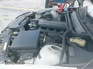 ✅ 2002 BMW 3 Series 330Ci • VIN: WBABS53492JU93640 • Lot: 42163012. Listed on IAAI with Not provided. Free auction sales archive from the USA and detailed vehicle history report at DreamBid. Image 13.