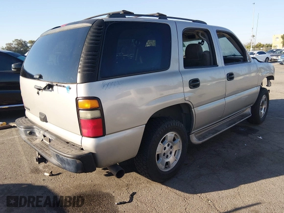 ✅ 2006 Chevrolet Tahoe LS • VIN: 1GNEC13V96R111572 • Lot: 44643738. Wystawiony na IAAI z przebiegiem Nie podano. Bezpłatny archiwum sprzedaży aukcyjnych z USA i szczegółowy raport historii pojazdu na DreamBid. Zdjęcie 4.