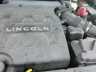 ✅ 2018 Lincoln Continental Premiere • VIN: 1LN6L9PK2J5603352 • Lot: 80663765. Wystawiony na Copart z przebiegiem 89 583 mil. Bezpłatny archiwum sprzedaży aukcyjnych z USA i szczegółowy raport historii pojazdu na DreamBid. Zdjęcie 13.