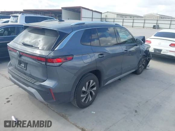 ✅ 2025 Volkswagen Tiguan S • VIN: 3VVCR7RM5SM029786 • Лот: 44725843. Опубліковано раніше на IAAI з пробігом 2 005 миль. Безкоштовний доступ до архіву аукціонних продажів зі США та докладний звіт про історію автомобіля на DreamBid. Зображення 4.