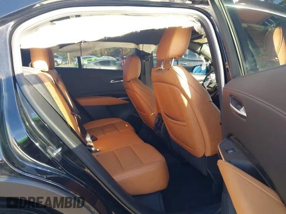 ✅ 2022 Cadillac XT4 AWD Premium Luxury • VIN: 1GYFZDR43NF153886 • Лот: 43669598. Опубліковано раніше на IAAI з пробігом 41 290 миль. Безкоштовний доступ до архіву аукціонних продажів зі США та докладний звіт про історію автомобіля на DreamBid. Зображення 8.