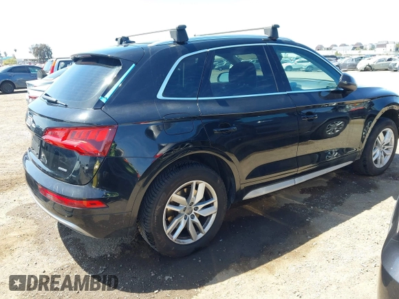✅ 2020 Audi Q5 Premium • VIN: WA1ANAFY4L2021476 • Lot: 44913331. Wystawiony na IAAI z przebiegiem 134 367 mil. Bezpłatny archiwum sprzedaży aukcyjnych z USA i szczegółowy raport historii pojazdu na DreamBid. Zdjęcie 4.