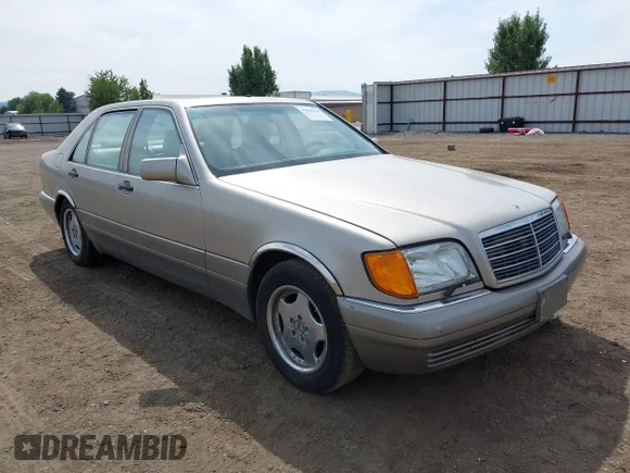 ✅ 1995 Mercedes-Benz S 320 • VIN: WDBGA43E5SA270122 • Лот: 43049258. Опубліковано раніше на IAAI з пробігом Не вказано. Безкоштовний доступ до архіву аукціонних продажів зі США та докладний звіт про історію автомобіля на DreamBid. Зображення 1.