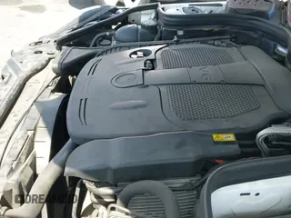 ✅ 2013 Mercedes-Benz E 350 Luxury • VIN: WDDHF5KBXDA701678 • Лот: 43138383. Опубликован ранее на IAAI с пробегом 88 001 миль. Бесплатный доступ к архиву аукционных продаж из США и подробный отчёт об истории автомобиля на DreamBid. Изображение 19.