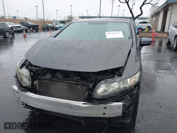 ✅ 2015 Honda Civic LX • VIN: 2HGFB2F59FH535675 • Lot: 44303171. Wystawiony na IAAI z przebiegiem 149 747 mil. Bezpłatny archiwum sprzedaży aukcyjnych z USA i szczegółowy raport historii pojazdu na DreamBid. Zdjęcie 6.