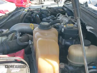 ✅ 2010 Ford F-250 XL • VIN: 1FTSW2BR6AEA79855 • Lot: 43212065. Wystawiony na IAAI z przebiegiem 269 026 mil. Bezpłatny archiwum sprzedaży aukcyjnych z USA i szczegółowy raport historii pojazdu na DreamBid. Zdjęcie 18.