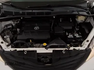 ✅ 2016 Toyota Sienna L • VIN: 5TDZK3DCXGS708500 • Лот: 85431235. Опубликован ранее на Copart с пробегом 63 971 миль. Бесплатный доступ к архиву аукционных продаж из США и подробный отчёт об истории автомобиля на DreamBid. Изображение 15.