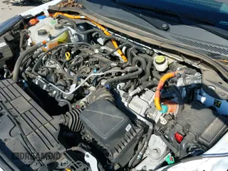 ✅ 2022 Ford Escape SE Hybrid • VIN: 1FMCU0BZ2NUA67000 • Lot: 41545808. Wystawiony na IAAI z przebiegiem 26 534 mil. Bezpłatny archiwum sprzedaży aukcyjnych z USA i szczegółowy raport historii pojazdu na DreamBid. Zdjęcie 18.