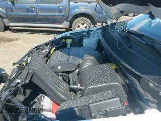 ✅ 2025 Chrysler Voyager LX • VIN: 2C4RC1CGXSR604323 • Лот: 43217196. Опубликован ранее на IAAI с пробегом 938 миль. Бесплатный доступ к архиву аукционных продаж из США и подробный отчёт об истории автомобиля на DreamBid. Изображение 20.