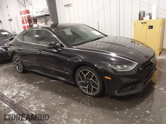 ✅ 2023 Hyundai Sonata N Line • VIN: KMHL14JC6PA288567 • Lot: 44703030. Wystawiony na IAAI z przebiegiem 69 842 mil. Bezpłatny archiwum sprzedaży aukcyjnych z USA i szczegółowy raport historii pojazdu na DreamBid. Zdjęcie 1.
