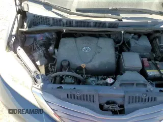 ✅ 2017 Toyota Sienna XLE Premium • VIN: 5TDYZ3DC6HS789486 • Лот: 81798005. Опубликован ранее на Copart с пробегом 96 515 миль. Бесплатный доступ к архиву аукционных продаж из США и подробный отчёт об истории автомобиля на DreamBid. Изображение 16.