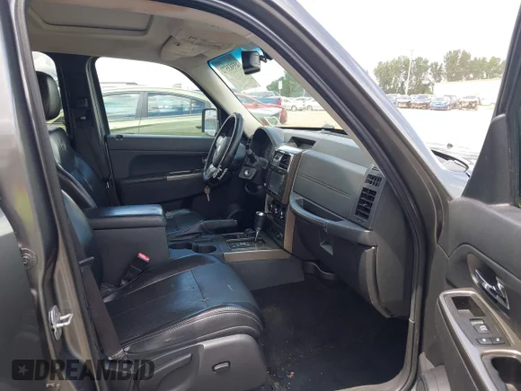 ✅ 2012 Jeep Liberty Limited Jet • VIN: 1C4PJMFK2CW214677 • Lot: 45583572. Wystawiony na IAAI z przebiegiem 161 829 mil. Bezpłatny archiwum sprzedaży aukcyjnych z USA i szczegółowy raport historii pojazdu na DreamBid. Zdjęcie 5.