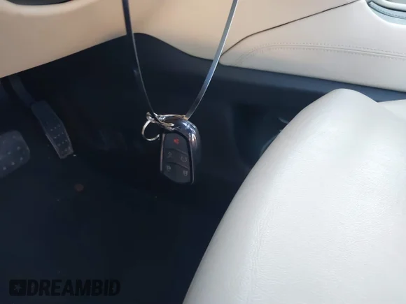 ✅ 2019 Cadillac XT5 Premium Luxury FWD • VIN: 1GYKNERS7KZ274932 • Лот: 41231424. Опубліковано раніше на IAAI з пробігом 129 188 миль. Безкоштовний доступ до архіву аукціонних продажів зі США та докладний звіт про історію автомобіля на DreamBid. Зображення 11.
