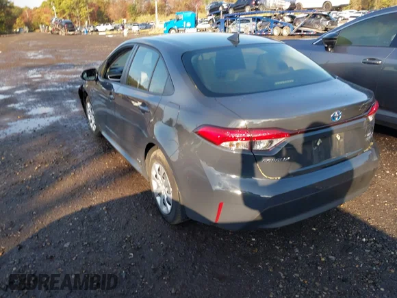 ✅ 2024 Toyota Corolla Hybrid SE • VIN: JTDBDMHE4R3008828 • Lot: 43498054. Listed on IAAI with 28,723 mi. Free auction sales archive from the USA and detailed vehicle history report at DreamBid. Image 3.