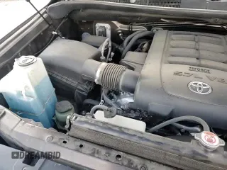 ✅ 2021 Toyota Tundra Platinum • VIN: 5TFGY5F16MX296126 • Lot: 81149305. Listed on Copart with 34,946 mi. Free auction sales archive from the USA and detailed vehicle history report at DreamBid. Image 13.