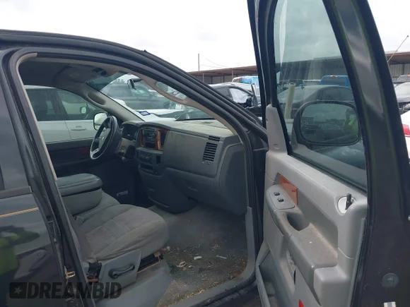 ✅ 2006 Dodge 1500 SLT • VIN: 1D7HA18N16S638704 • Lot: 43770454. Wystawiony na IAAI z przebiegiem 135 747 mil. Bezpłatny archiwum sprzedaży aukcyjnych z USA i szczegółowy raport historii pojazdu na DreamBid. Zdjęcie 5.
