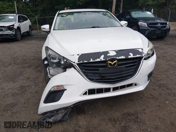 ✅ 2014 Mazda 3 i Sport • VIN: JM1BM1U76E1121319 • Lot: 45574658. Listed on IAAI with 111,366 mi. Free auction sales archive from the USA and detailed vehicle history report at DreamBid. Image 6.