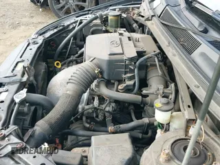 ✅ 2005 Toyota RAV4 • VIN: JTEHD20V350037965 • Lot: 43303802. Wystawiony na IAAI z przebiegiem 241 803 mil. Bezpłatny archiwum sprzedaży aukcyjnych z USA i szczegółowy raport historii pojazdu na DreamBid. Zdjęcie 12.