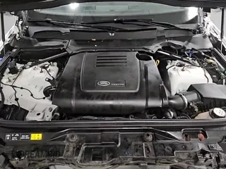 ✅ 2025 Land Rover Discovery S • VIN: SALRJ2FX2S2503484 • Лот: 94076485. Опубликован ранее на Copart с пробегом 22 204 миль. Бесплатный доступ к архиву аукционных продаж из США и подробный отчёт об истории автомобиля на DreamBid. Изображение 15.