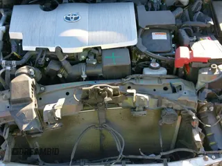 ✅ 2020 Toyota Prius Limited • VIN: JTDKARFP2L3135465 • Lot: 43845431. Wystawiony na IAAI z przebiegiem 116 786 mil. Bezpłatny archiwum sprzedaży aukcyjnych z USA i szczegółowy raport historii pojazdu na DreamBid. Zdjęcie 21.