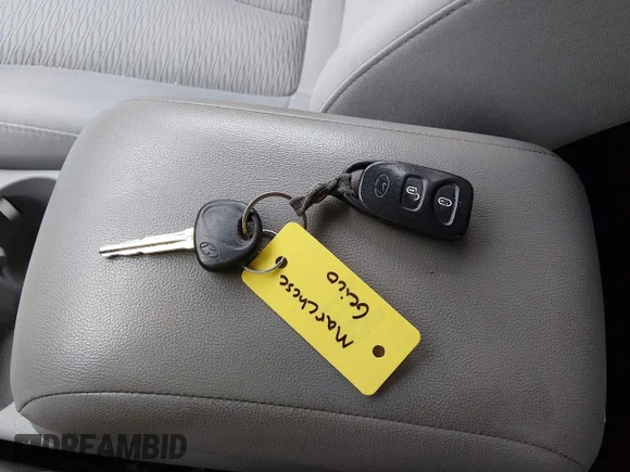 ✅ 2009 Hyundai Santa Fe GLS • VIN: 5NMSG13DX9H257513 • Лот: 44468590. Опубликован ранее на IAAI с пробегом 98 129 миль. Бесплатный доступ к архиву аукционных продаж из США и подробный отчёт об истории автомобиля на DreamBid. Изображение 11.
