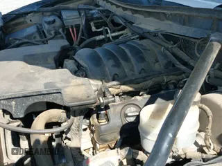 ✅ 2018 Chevrolet Silverado 1500 LTZ • VIN: 3GCUKSEJ8JG170287 • Lot: 42312966. Wystawiony na IAAI z przebiegiem 164 076 mil. Bezpłatny archiwum sprzedaży aukcyjnych z USA i szczegółowy raport historii pojazdu na DreamBid. Zdjęcie 19.