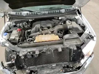 ✅ 2018 Ford F-150 XLT • VIN: 1FTEX1EP2JFB73661 • Lot: 92882195. Wystawiony na Copart z przebiegiem 111 205 mil. Bezpłatny archiwum sprzedaży aukcyjnych z USA i szczegółowy raport historii pojazdu na DreamBid. Zdjęcie 14.