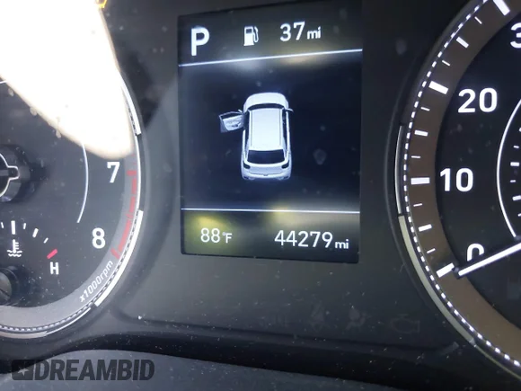 ✅ 2022 Hyundai Venue SEL • VIN: KMHRC8A39NU141103 • Lot: 44914281. Wystawiony na IAAI z przebiegiem 44 279 mil. Bezpłatny archiwum sprzedaży aukcyjnych z USA i szczegółowy raport historii pojazdu na DreamBid. Zdjęcie 16.