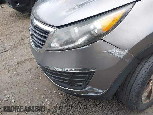✅ 2013 Kia Sportage LX • VIN: KNDPBCA27D7361894 • Lot: 44403101. Listed on IAAI with 154,386 mi. Free auction sales archive from the USA and detailed vehicle history report at DreamBid. Image 6.